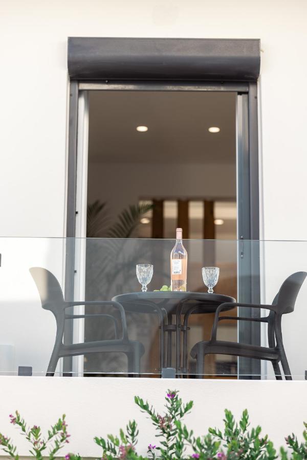 Olvos Suite Naxos City Kültér fotó